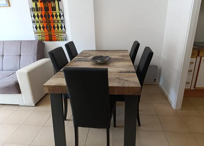 Bravaholidays-250-poblet Apartamento *