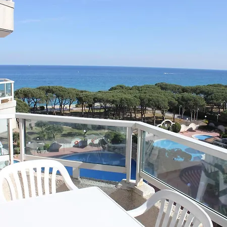 Bravaholidays-250-poblet Апартаменты *